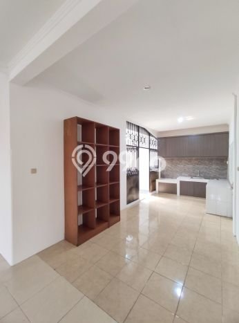 Rumah Kontrakan Jakarta Selatan LT 650m2 LB 500m2 Kawasan Cipete Rumah Kontrakan Jakarta Selatan LT 650m2 LB 500m2 Kawasan Cipete