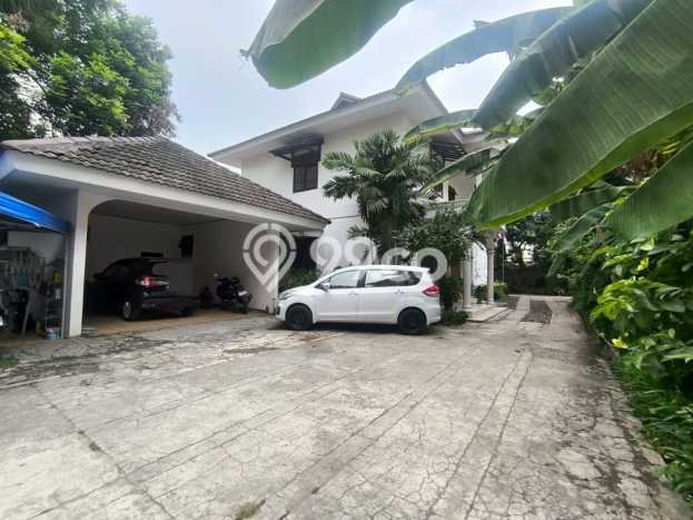 Hunian Mewah Dijual LT 1040m2 di Pasar Minggu, Jakarta Selatan Hunian Mewah Dijual LT 1040m2 di Pasar Minggu, Jakarta Selatan