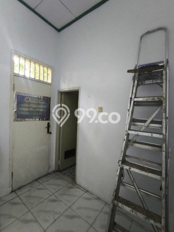 Dijual Hunian Rumah Terawat 10 KT di Margonda, Depok Dijual Hunian Rumah Terawat 10 KT di Margonda, Depok