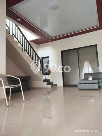 Dijual Rumah Luas Elegan Dengan View Cantik di Kebagusan, Jakarta Selatan Dijual Rumah Luas Elegan Dengan View Cantik di Kebagusan, Jakarta Selatan
