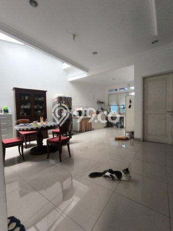 Siap Huni Hunian Elit 10 Kamar di Pasar Minggu Dekat ke Mana Pun Siap Huni Hunian Elit 10 Kamar di Pasar Minggu Dekat ke Mana Pun