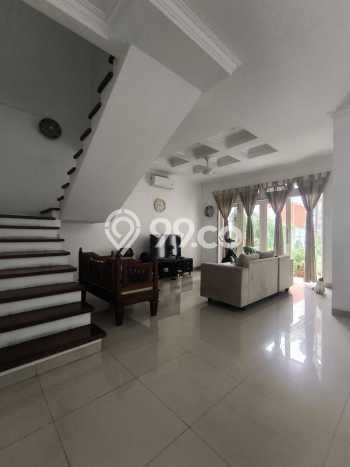 Hunian Mewah Dijual LT 1040m2 di Pasar Minggu, Jakarta Selatan Hunian Mewah Dijual LT 1040m2 di Pasar Minggu, Jakarta Selatan