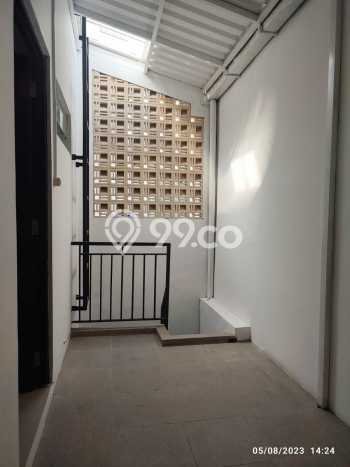 Dijual Rumah Luas Elegan Dengan View Cantik di Kebagusan, Jakarta Selatan Dijual Rumah Luas Elegan Dengan View Cantik di Kebagusan, Jakarta Selatan