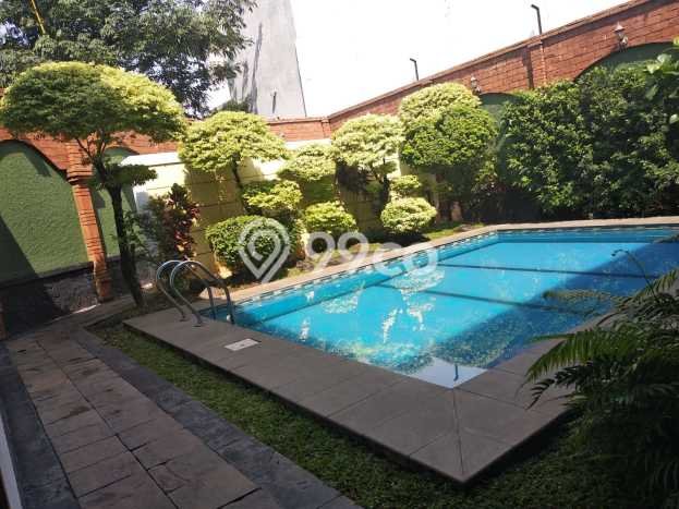 Rumah Luxury Modern Tanpa Renovasi di Depok I Depok Rumah Luxury Modern Tanpa Renovasi di Depok I Depok