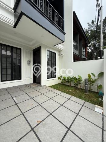 Rumah Modern 3 KT di BSD Griya Loka Tangerang Semi Furnished Rumah Modern 3 KT di BSD Griya Loka Tangerang Semi Furnished
