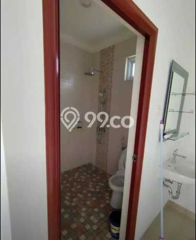 Rumah Luxury Modern Tanpa Renovasi di Meruya Jakarta Barat Rumah Luxury Modern Tanpa Renovasi di Meruya Jakarta Barat