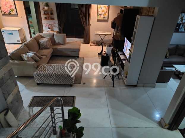 Rumah Mewah Dijual LT 260m2 di Kebon Jeruk, Jakarta Barat Rumah Mewah Dijual LT 260m2 di Kebon Jeruk, Jakarta Barat