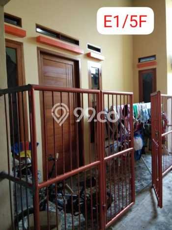 Aset Investasi! Rumah Kost Dijual di Cipondoh, Tangerang, 5 KT, 2 KM, Luas 290m2 Aset Investasi! Rumah Kost Dijual di Cipondoh, Tangerang, 5 KT, 2 KM, Luas 290m2