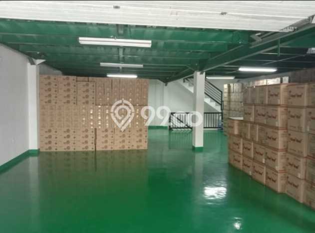 Gudang Bagus Dijual LB 180m2 Lokasi Strategis Jakarta Barat Area Cocok untuk Berbisnis Gudang Bagus Dijual LB 180m2 Lokasi Strategis Jakarta Barat Area Cocok untuk Berbisnis
