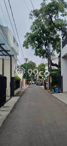 Jual Rumah Luas Elegan Dengan View Cantik di Tomang, Jakarta Barat Jual Rumah Luas Elegan Dengan View Cantik di Tomang, Jakarta Barat