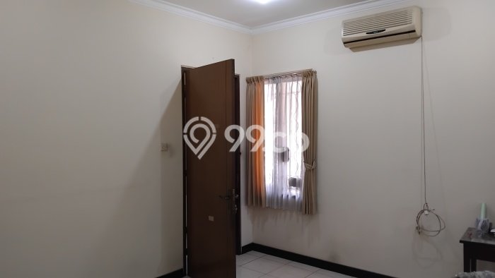 Ruko Dijual di Prime Area Bandung Luas 328m2 Ruko Dijual di Prime Area Bandung Luas 328m2