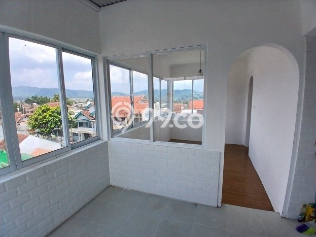 Tersedia Vila Kawasan , Ukuran 250m2m², Dekat ke fasilitas Tersedia Vila Kawasan , Ukuran 250m2m², Dekat ke fasilitas