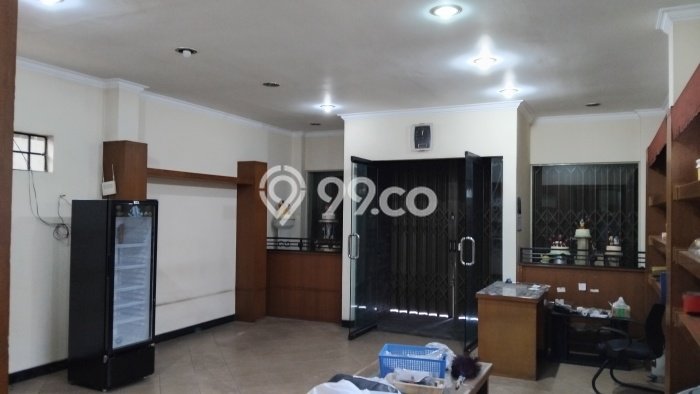 Ruko Dijual di Prime Area Bandung Luas 328m2 Ruko Dijual di Prime Area Bandung Luas 328m2