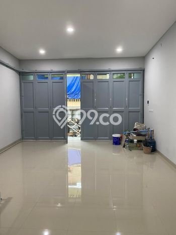Ruko Disewa di Bandung dengan LB 135m2 Area Komersial Ramai Ruko Disewa di Bandung dengan LB 135m2 Area Komersial Ramai