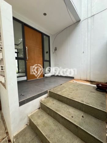Dijual Cepat Rumah Favorit Siap Huni LB 120m2 di Mijen, Semarang Dijual Cepat Rumah Favorit Siap Huni LB 120m2 di Mijen, Semarang