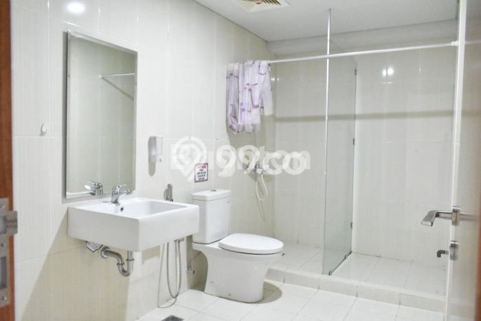 Komersial Bagus Dijual LB 102m2 Lokasi Strategis Jakarta Selatan Area Cocok untuk Bisnis Komersial Bagus Dijual LB 102m2 Lokasi Strategis Jakarta Selatan Area Cocok untuk Bisnis