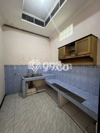 Rumah Strategis Modern Lb 140m2 di Pedurungan, Semarang Rumah Strategis Modern Lb 140m2 di Pedurungan, Semarang