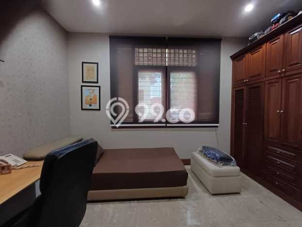 Hunian Eksklusif Siap Huni LT 1952m2 di Cipayung, Jakarta Timur Hunian Eksklusif Siap Huni LT 1952m2 di Cipayung, Jakarta Timur