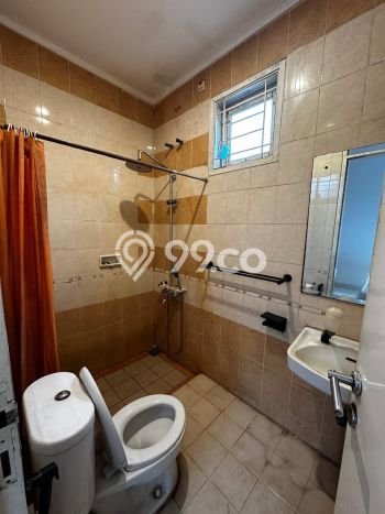 Dijual Rumah 2 Kamar Lokasi Ideal Nyaman dan Strategis di BSD Dijual Rumah 2 Kamar Lokasi Ideal Nyaman dan Strategis di BSD