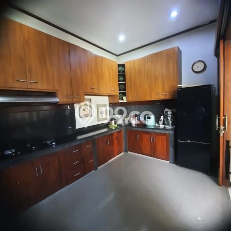 For Sale! Luxury House LT 221m2 Desain Elegan di Bintaro For Sale! Luxury House LT 221m2 Desain Elegan di Bintaro