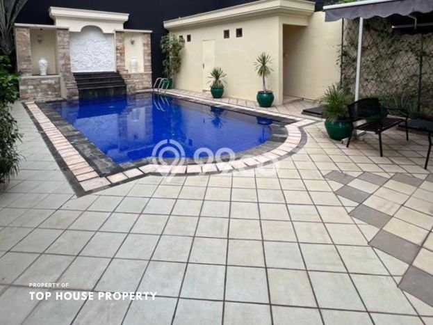 Rumah Mewah LB 1000m2 Siap Pakai Desain Elegan di Gandaria, Jakarta Selatan Rumah Mewah LB 1000m2 Siap Pakai Desain Elegan di Gandaria, Jakarta Selatan