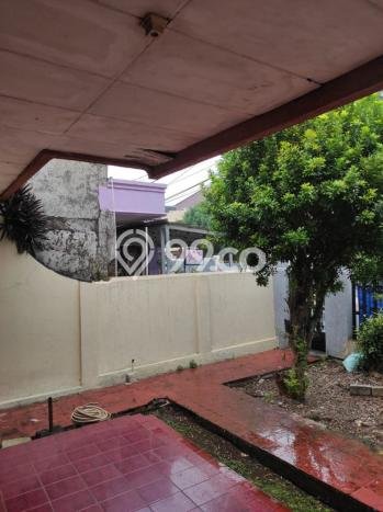 Rumah Elit LB 525m2 Siap Huni Desain Elegan di Pondok Bambu, Jakarta Timur Rumah Elit LB 525m2 Siap Huni Desain Elegan di Pondok Bambu, Jakarta Timur