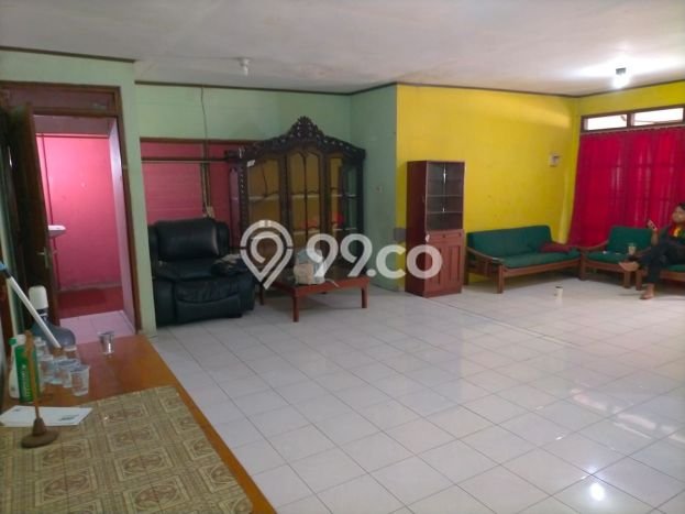 Dijual Rumah Mewah Megah Dengan View Cantik di Pondok Bambu, Jakarta Timur Dijual Rumah Mewah Megah Dengan View Cantik di Pondok Bambu, Jakarta Timur
