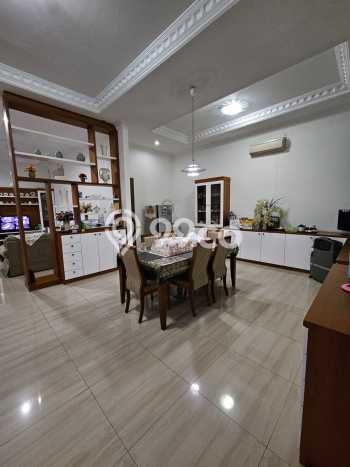 Rumah Elit Modern Tanpa Renovasi di Klender Jakarta Timur Rumah Elit Modern Tanpa Renovasi di Klender Jakarta Timur
