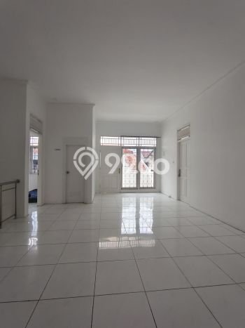 Dijual Rumah Mewah Megah Dengan View Cantik di Rawamangun, Jakarta Timur Dijual Rumah Mewah Megah Dengan View Cantik di Rawamangun, Jakarta Timur