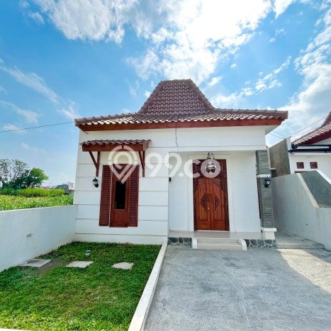 Hunian Strategis 2 KT LB 36m2 Kondisi Bagus di Condong Catur Hunian Strategis 2 KT LB 36m2 Kondisi Bagus di Condong Catur