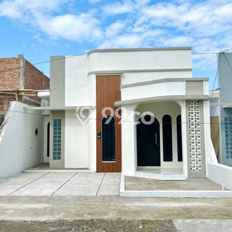 Jual Rumah Harga Miring Depok Punya 2 KT & LT 70m2 Jual Rumah Harga Miring Depok Punya 2 KT & LT 70m2