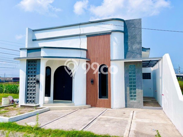 SPECIAL PRICE! Rumah Asri lokasi Prambanan, Luas 90m² LB 45m² SPECIAL PRICE! Rumah Asri lokasi Prambanan, Luas 90m² LB 45m²