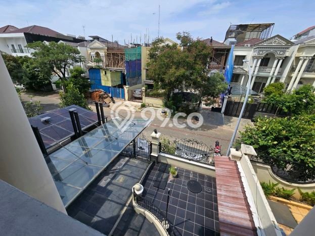 Hunian Super Mewah dengan Akses Paling Strategis di Pantai Indah Kapuk, Jakarta Utara Hunian Super Mewah dengan Akses Paling Strategis di Pantai Indah Kapuk, Jakarta Utara