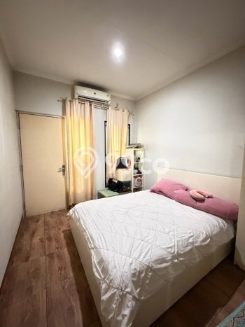 Dijual Cepat Rumah Favorit Siap Huni LB 127m2 di Ciledug, Tangerang Dijual Cepat Rumah Favorit Siap Huni LB 127m2 di Ciledug, Tangerang
