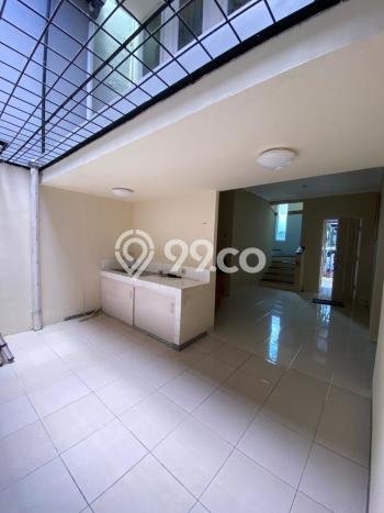 For Sale Hunian Rumah Nyaman 3 Kamar di Bintaro, Tangerang Selatan For Sale Hunian Rumah Nyaman 3 Kamar di Bintaro, Tangerang Selatan