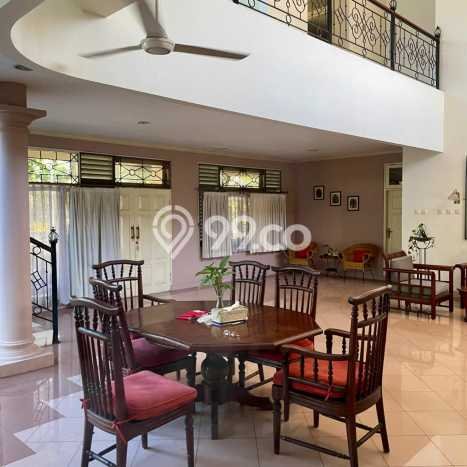 Hunian Elit LB 500m2 Siap Huni Desain Elegan di Bintaro, Jakarta Selatan Hunian Elit LB 500m2 Siap Huni Desain Elegan di Bintaro, Jakarta Selatan