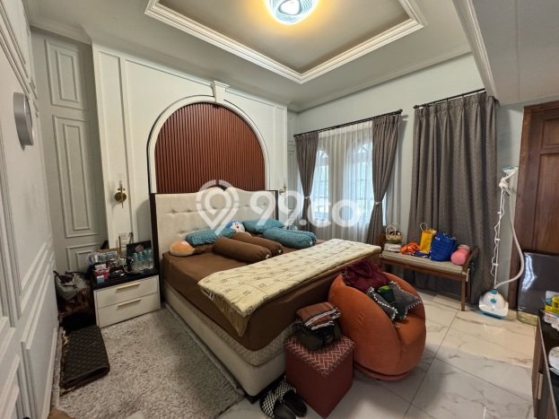 Rumah Elit Modern Siap Huni di Lebak Bulus Jakarta Selatan Rumah Elit Modern Siap Huni di Lebak Bulus Jakarta Selatan