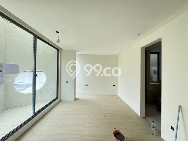 Rumah Strategis Modern Lb 155m2 di Ciputat, Tangerang Selatan Rumah Strategis Modern Lb 155m2 di Ciputat, Tangerang Selatan