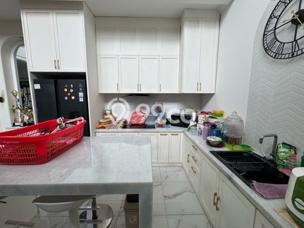 Rumah Elit Modern Siap Huni di Lebak Bulus Jakarta Selatan Rumah Elit Modern Siap Huni di Lebak Bulus Jakarta Selatan