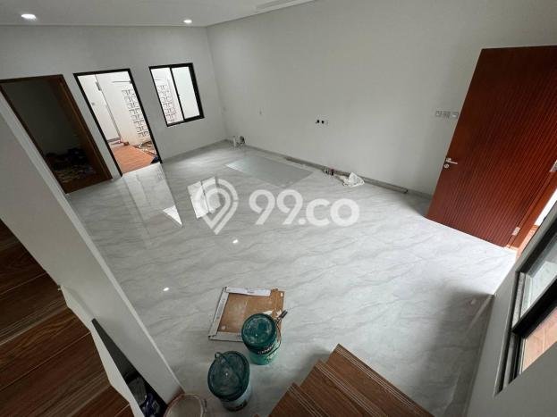 Jual Rumah Strategis Bagus Punya 4 KT di Cinere Depok SHM Jual Rumah Strategis Bagus Punya 4 KT di Cinere Depok SHM