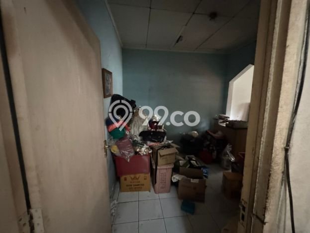 Hunian Cantik Modern Lb 225m2 di Pamulang, Tangerang Selatan Hunian Cantik Modern Lb 225m2 di Pamulang, Tangerang Selatan