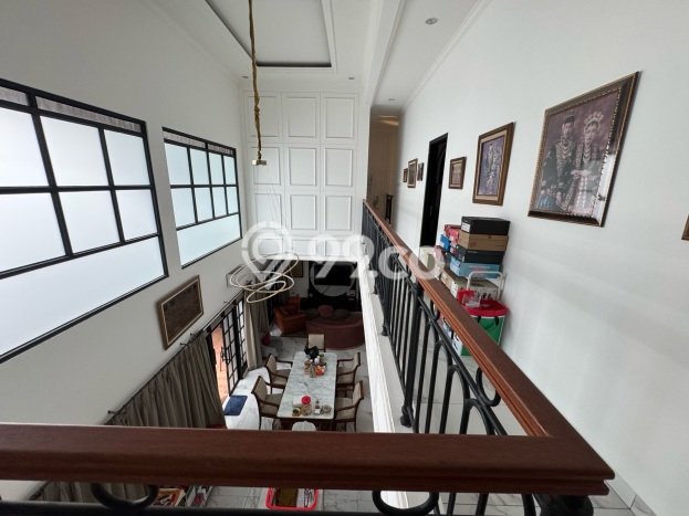Rumah Elit Modern Siap Huni di Lebak Bulus Jakarta Selatan Rumah Elit Modern Siap Huni di Lebak Bulus Jakarta Selatan