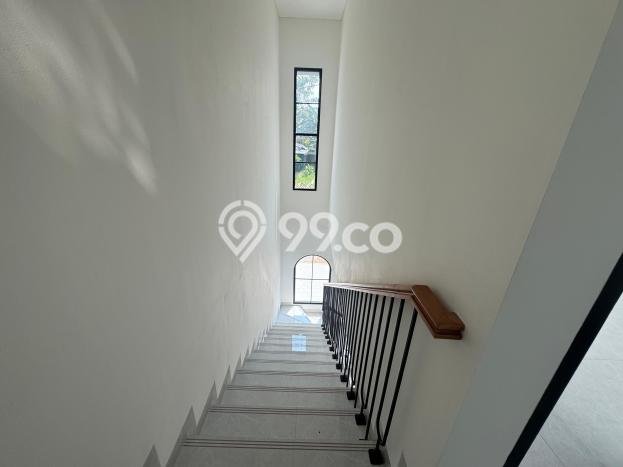 For Sale Rumah 3 Kamar Lokasi Strategis Bagus dan Strategis di Cinere For Sale Rumah 3 Kamar Lokasi Strategis Bagus dan Strategis di Cinere