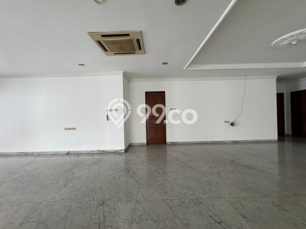 Dijual Rumah Luas Elegan Dengan View Eksklusif di Kemang, Jakarta Selatan Dijual Rumah Luas Elegan Dengan View Eksklusif di Kemang, Jakarta Selatan