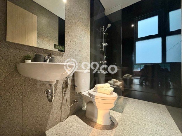 Rumah Luxury Modern Siap Huni di BSD Tangerang Rumah Luxury Modern Siap Huni di BSD Tangerang