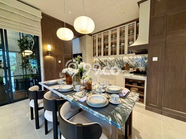 Hunian Elit LB 237m2 Siap Pakai Desain Elegan di Gading Serpong, Tangerang Hunian Elit LB 237m2 Siap Pakai Desain Elegan di Gading Serpong, Tangerang