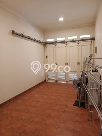 Sewa Rumah Harga Terjangkau di Gading Serpong Tangerang dengan 4 Kamar Tidur Sewa Rumah Harga Terjangkau di Gading Serpong Tangerang dengan 4 Kamar Tidur