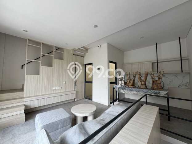 Rumah Luas Asri 3 KT Siap Pakai di BSD Tangerang Rumah Luas Asri 3 KT Siap Pakai di BSD Tangerang