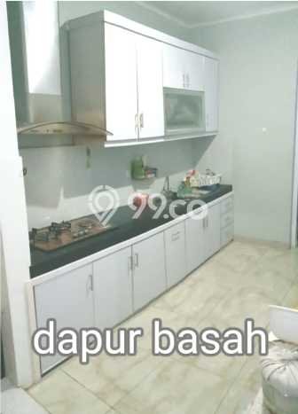 Rumah Mewah LB 300m2 Siap Huni Desain Elegan di BSD, Tangerang Rumah Mewah LB 300m2 Siap Huni Desain Elegan di BSD, Tangerang