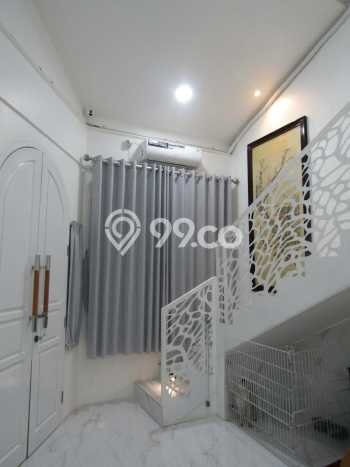 Dijual Hunian Mewah dengan Fasilitas Sekitar Komplit di Pesanggrahan, Jakarta Selatan Dijual Hunian Mewah dengan Fasilitas Sekitar Komplit di Pesanggrahan, Jakarta Selatan